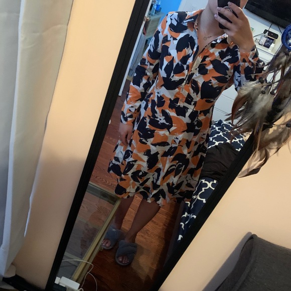 Size 12 banana republic printed  dress - Picture 2 of 2